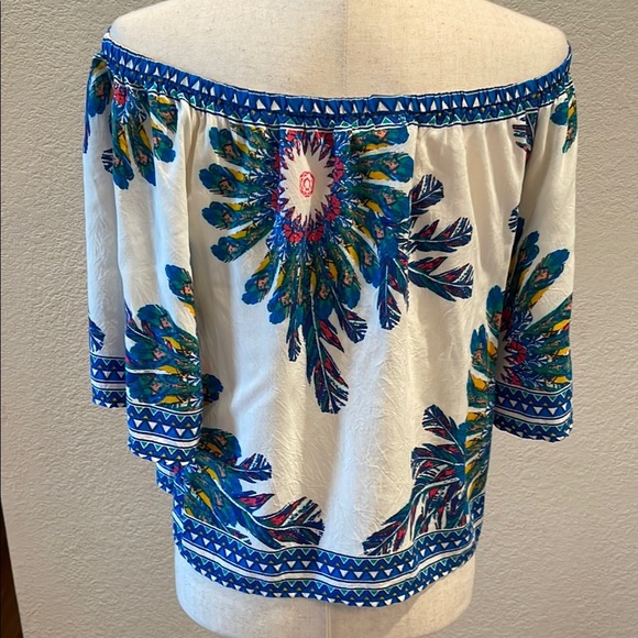 Floral Off-Shoulder Top - Blue and Ivory by FLYING TOMATO - Picture 4 of 5